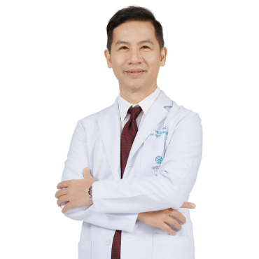 Dr. Suthipong Treeratana - liposuction surgery