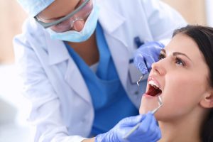 ตรวจฟัน กับ ทันตแพทย์ สามารถบอกโรคได้